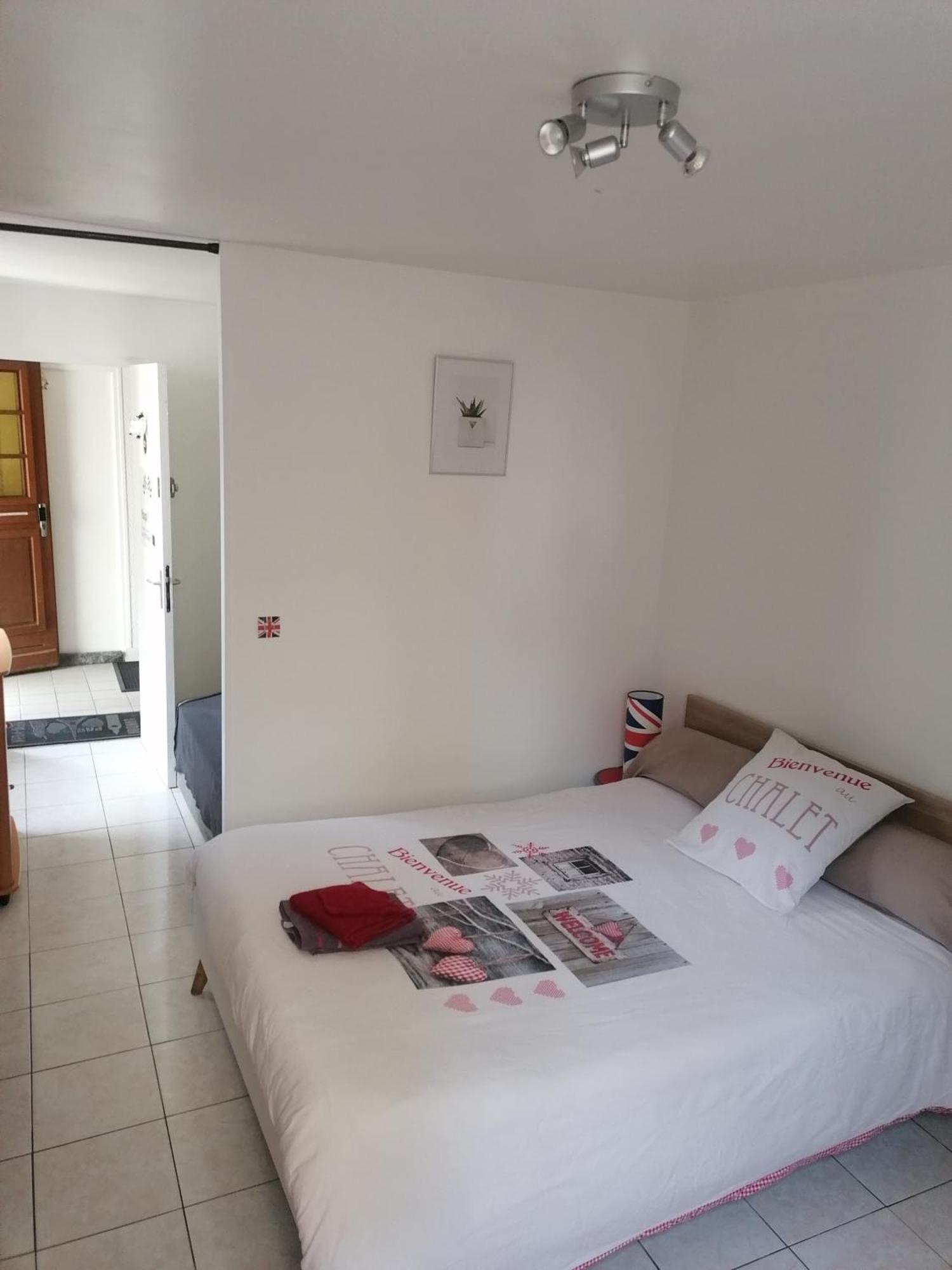 Le Petit Chalet -Appartement Proche De La Vieille Ville , Du Centre Ville Et Du Tram- Petit Dejeuner Offert Le Mans Eksteriør bilde