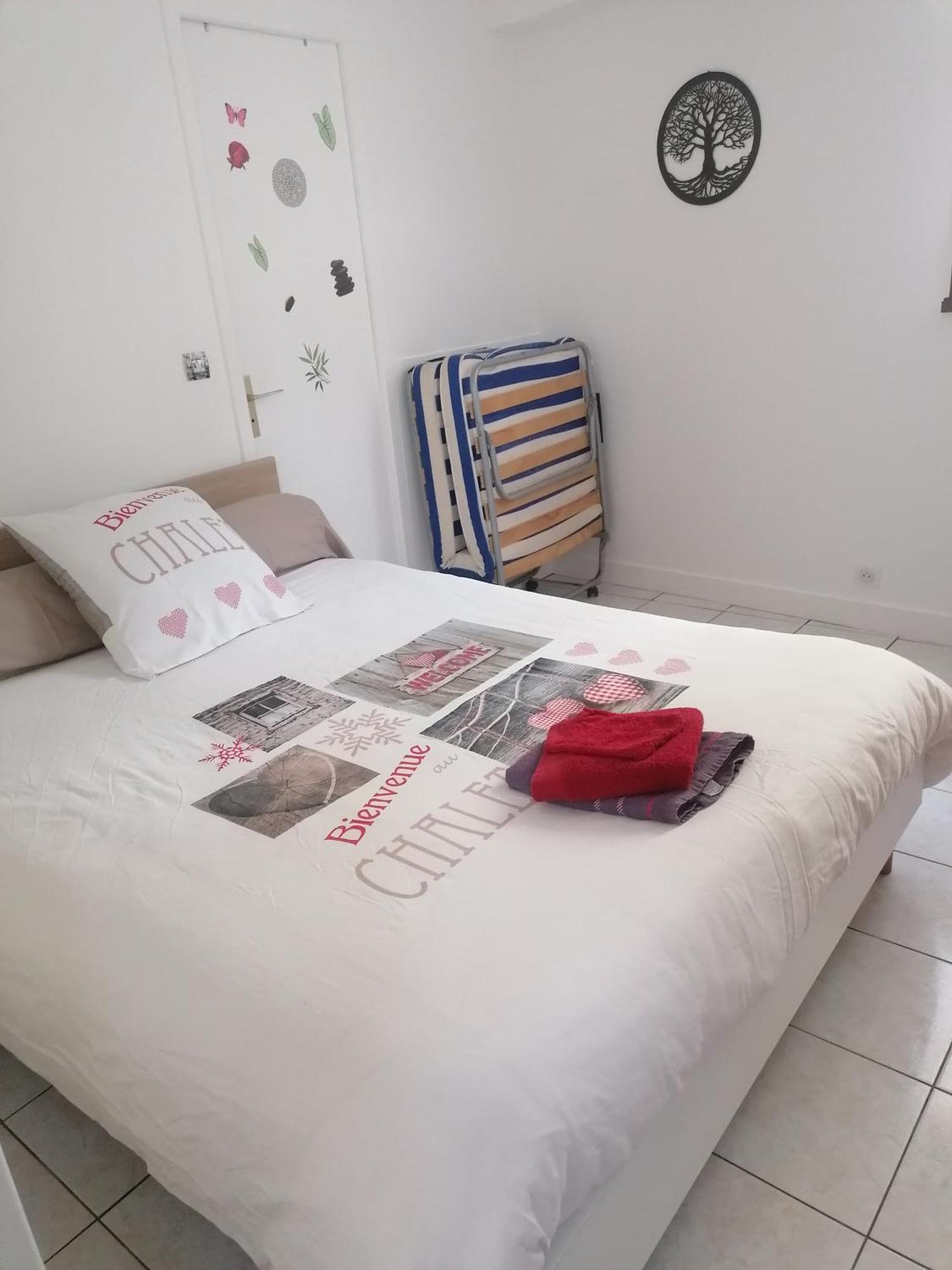 Le Petit Chalet -Appartement Proche De La Vieille Ville , Du Centre Ville Et Du Tram- Petit Dejeuner Offert Le Mans Eksteriør bilde